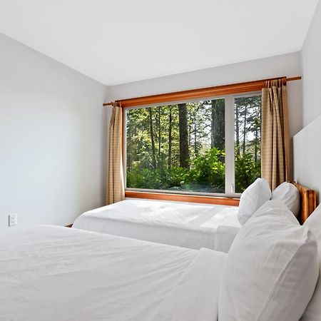 The Cabins At Terrace Beach Ucluelet Exterior foto