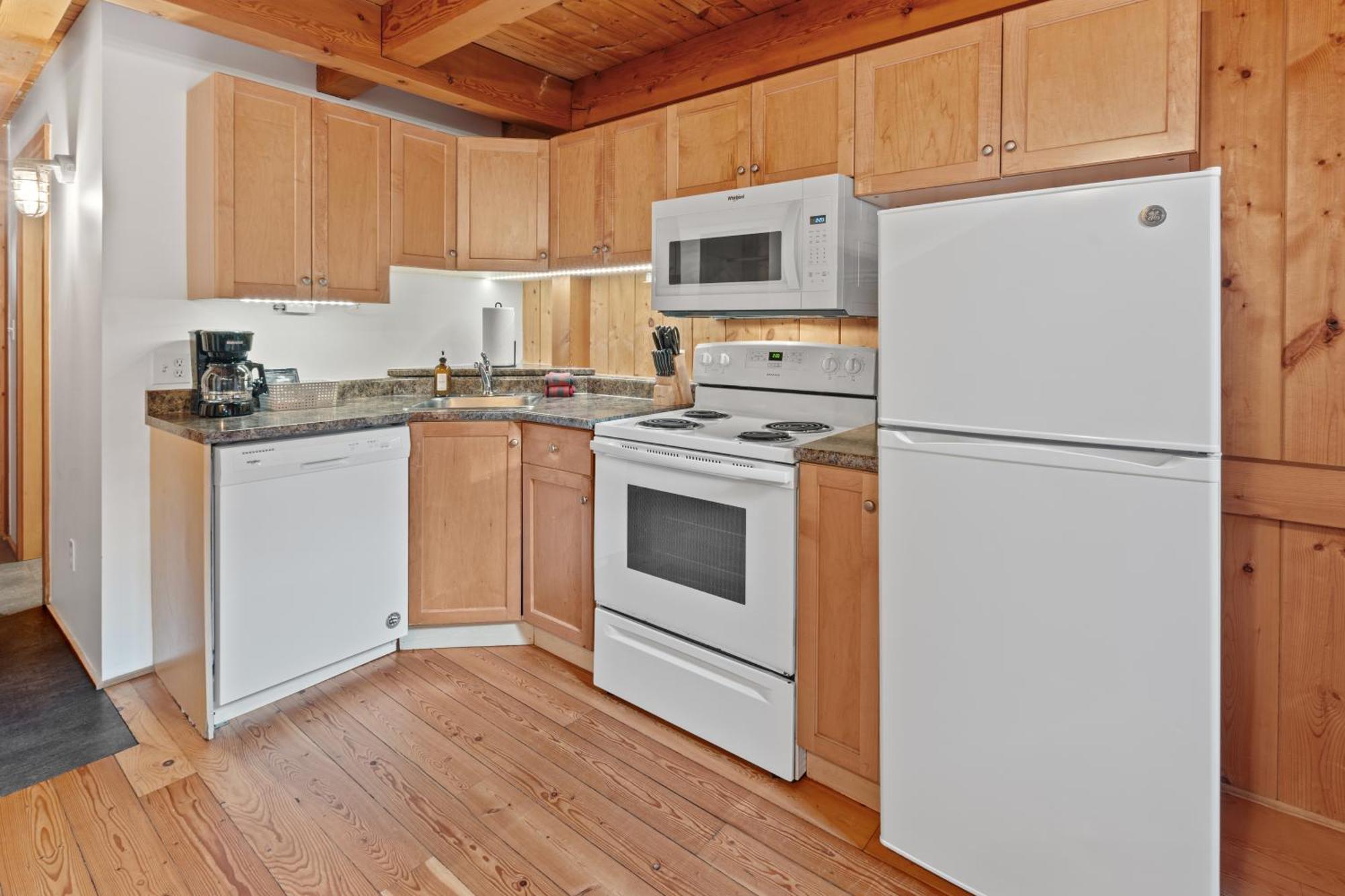 The Cabins At Terrace Beach Ucluelet Exterior foto