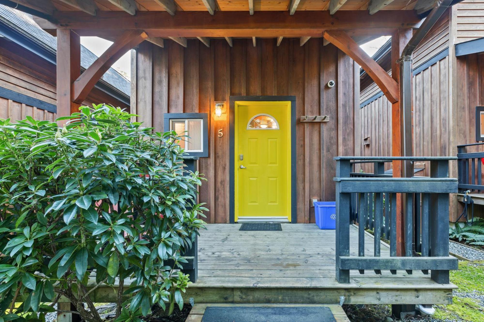 The Cabins At Terrace Beach Ucluelet Exterior foto