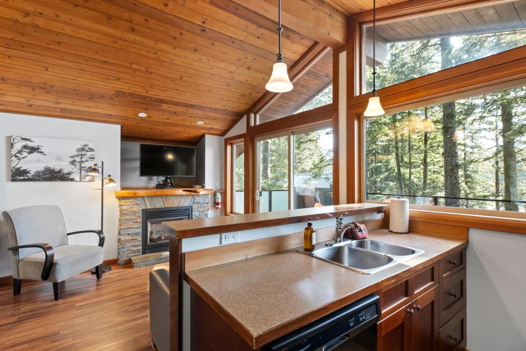 The Cabins At Terrace Beach Ucluelet Exterior foto